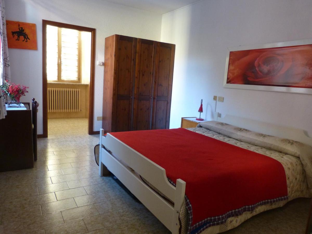 Ostello Al Deserto Chiavenna Exterior foto
